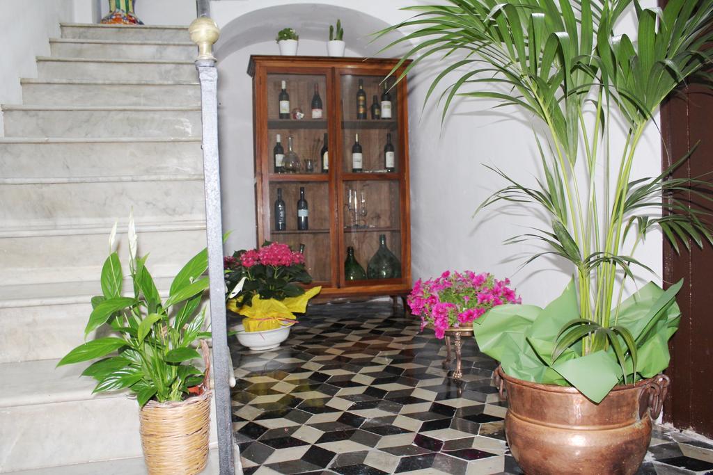 Terrazza In Palazzo Taormina Villa Кастеламаре дел Голфо Екстериор снимка