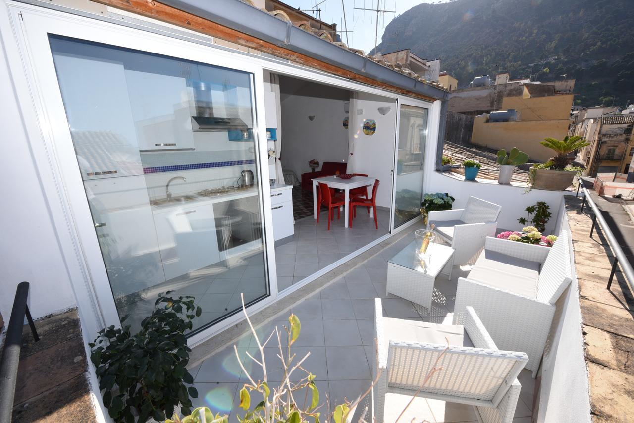 Terrazza In Palazzo Taormina Villa Кастеламаре дел Голфо Екстериор снимка